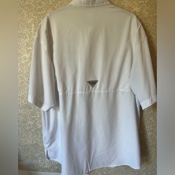 Columbia PFG white size large - men’s - Picture 8 of 8